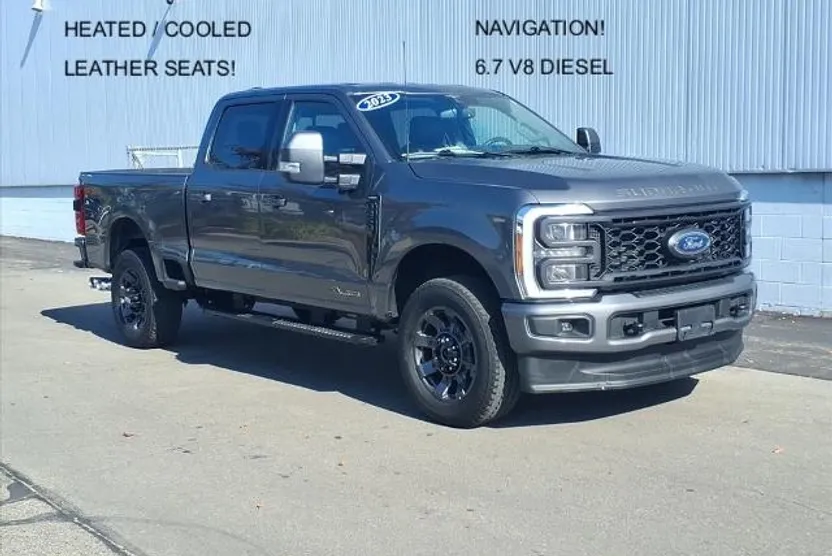 2023 Ford F-250 Lariat photo 1