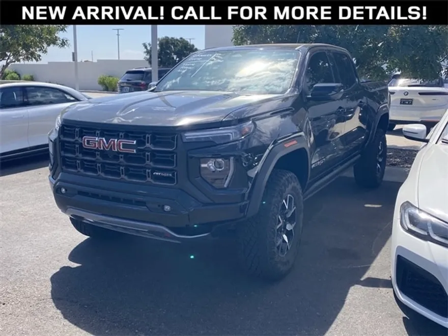 2024 Gmc Canyon AT4X photo 1