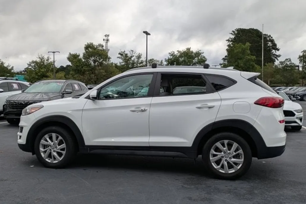 2020 Hyundai Tucson Value photo 1