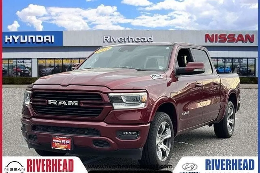 2022 Ram 1500 Laramie photo 1