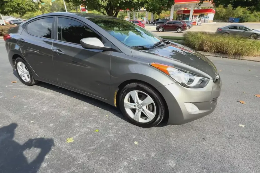 2013 Hyundai Elantra GLS Limited GS SE Tech photo 1
