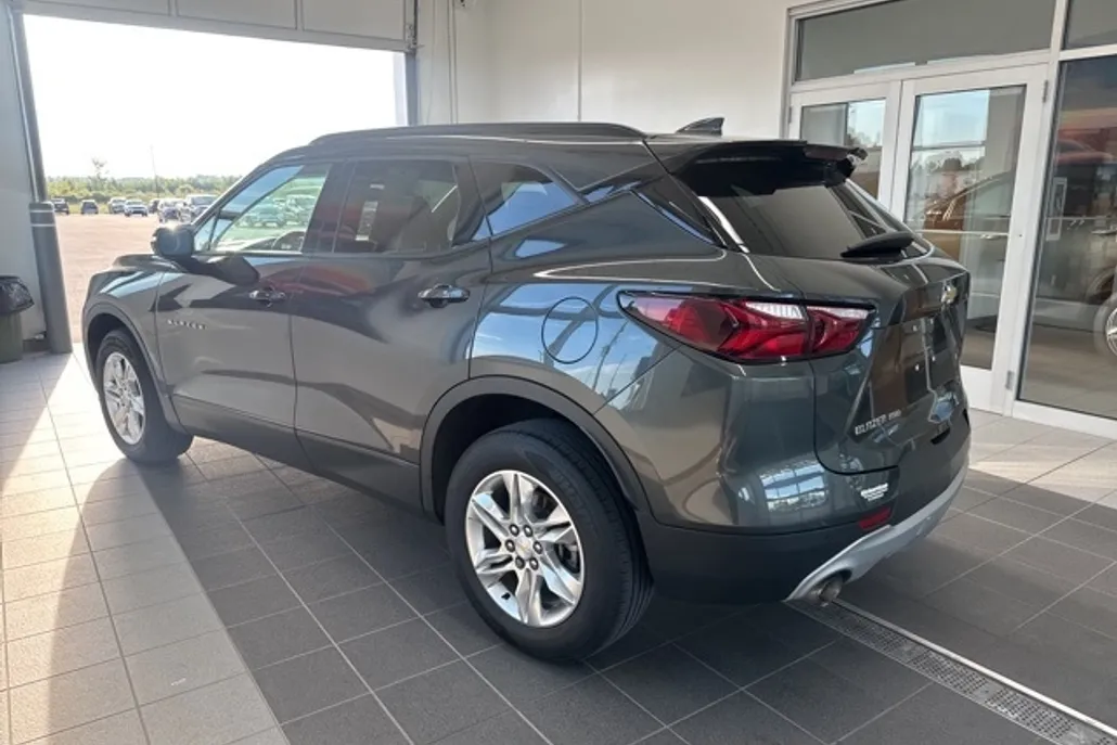 2020 Chevrolet Blazer 2LT photo 1