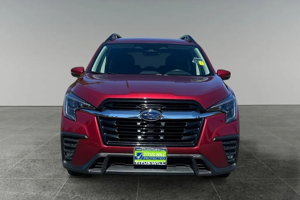 2023 Subaru Ascent Limited photo 1
