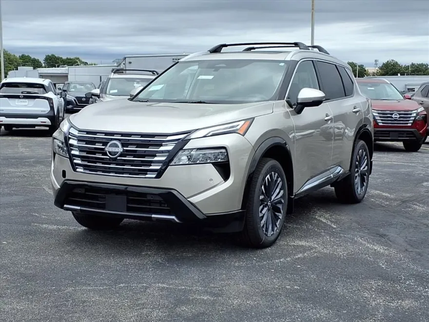 2026 Nissan Rogue Platinum photo 1