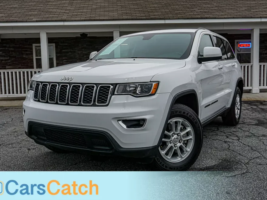 2019 Jeep Grand Cherokee Laredo photo 1