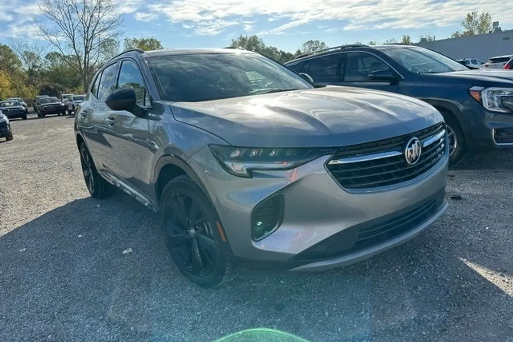 2023 Buick Envision Essence photo 1