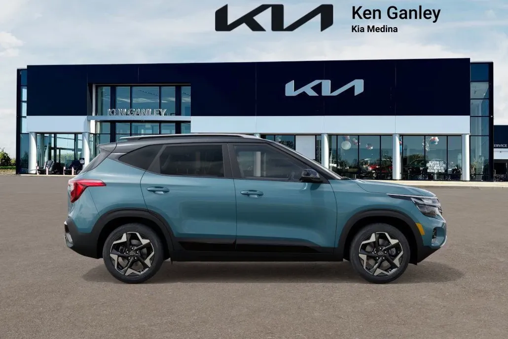 2026 Kia Seltos S photo 1