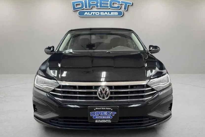 2020 Volkswagen Jetta R-Line photo 1