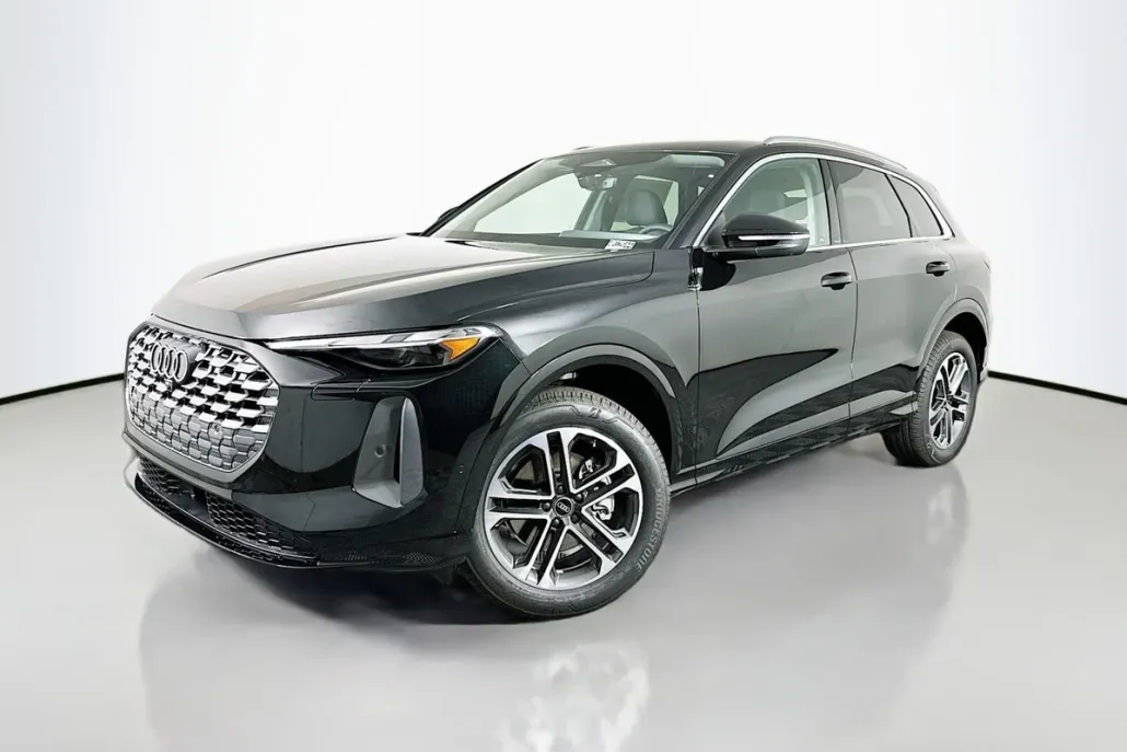 2025 Audi Q5 Premium photo 1