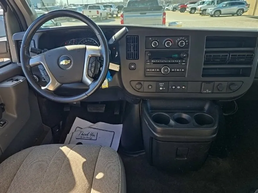 2016 Chevrolet Express 3500 LT Van Passenger photo 1