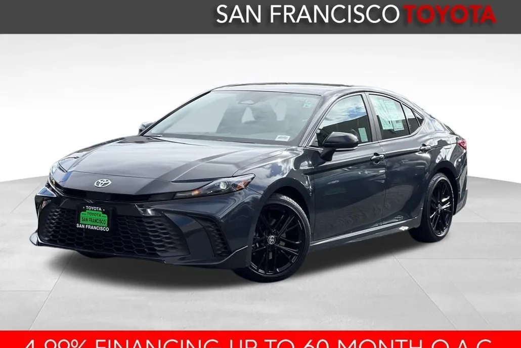 2025 Toyota Camry SE photo 1