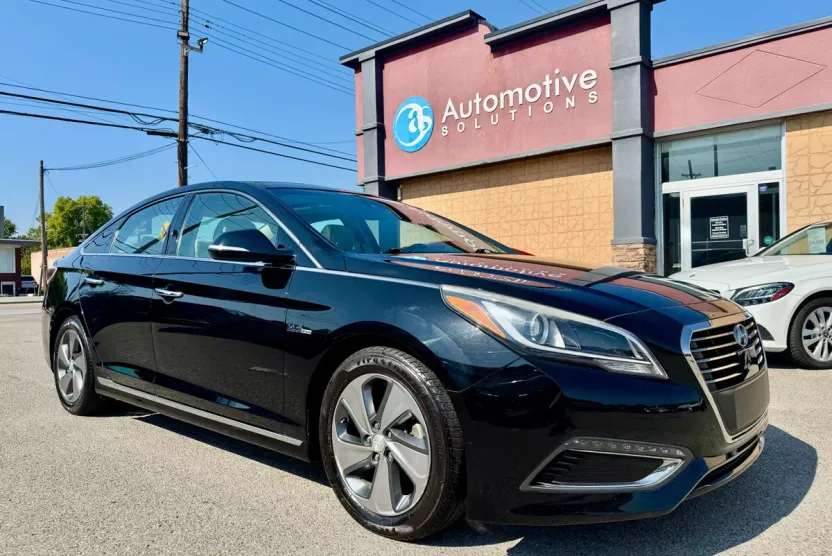 2016 Hyundai Sonata Hybrid Limited photo 1