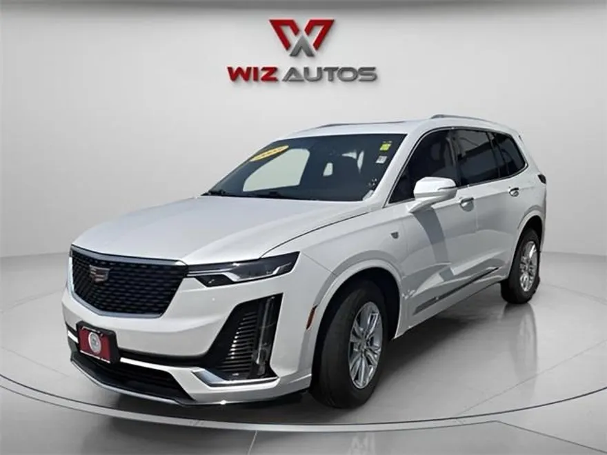 2023 Cadillac XT6 Luxury photo 1