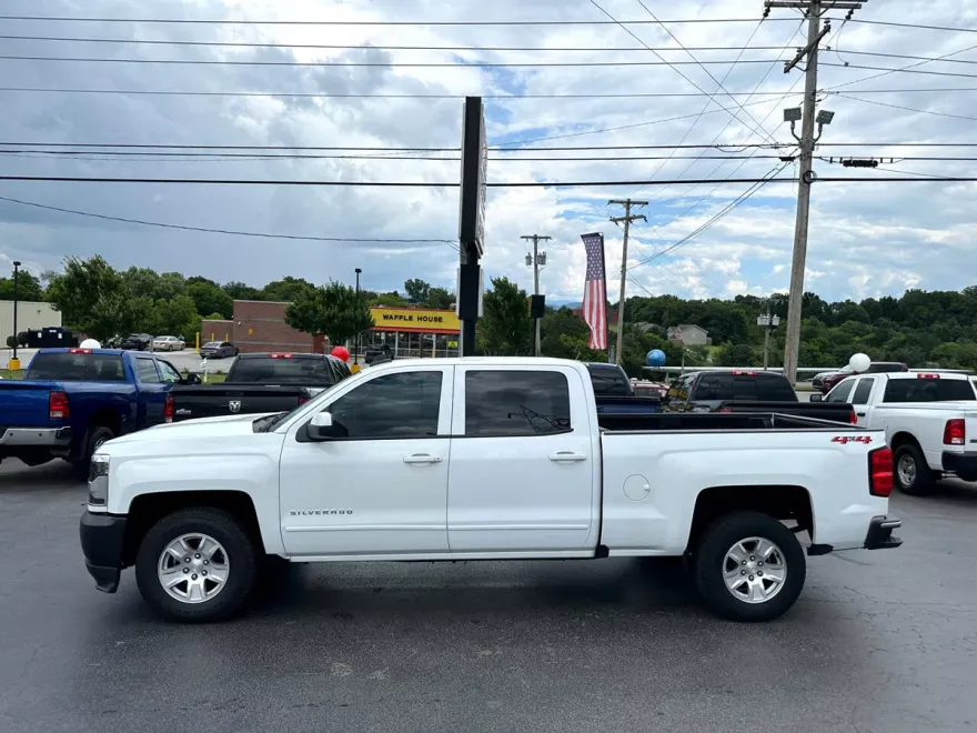 2018 Chevrolet Silverado 1500 photo 1