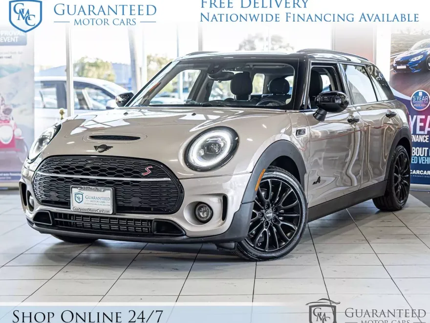 2023 Mini Cooper Base S photo 1