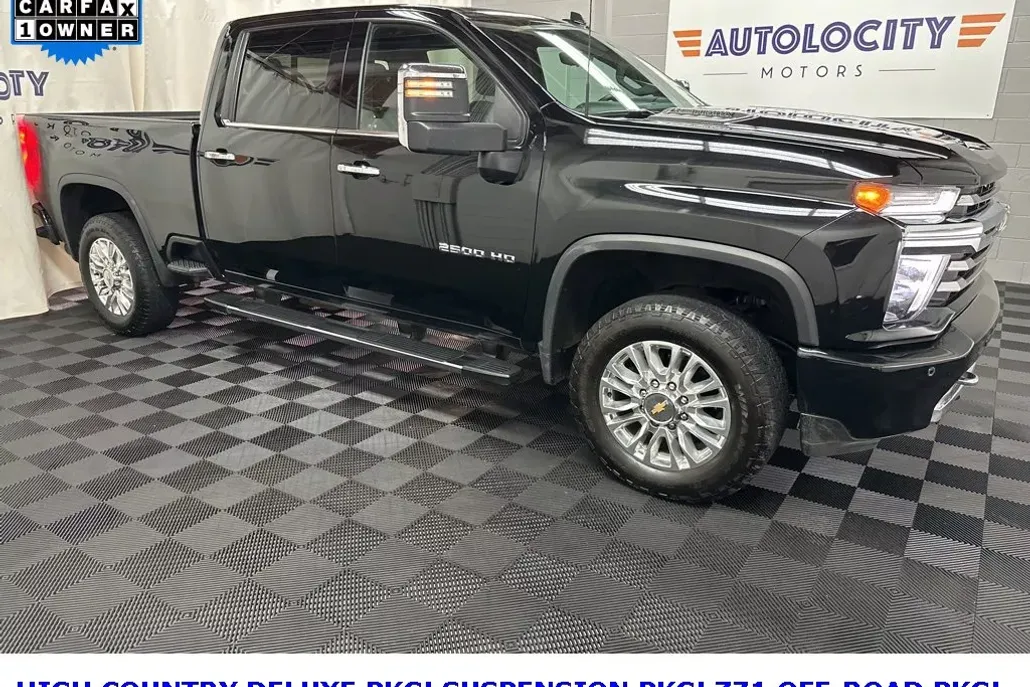 2023 Chevrolet Silverado 2500HD High Country photo 1