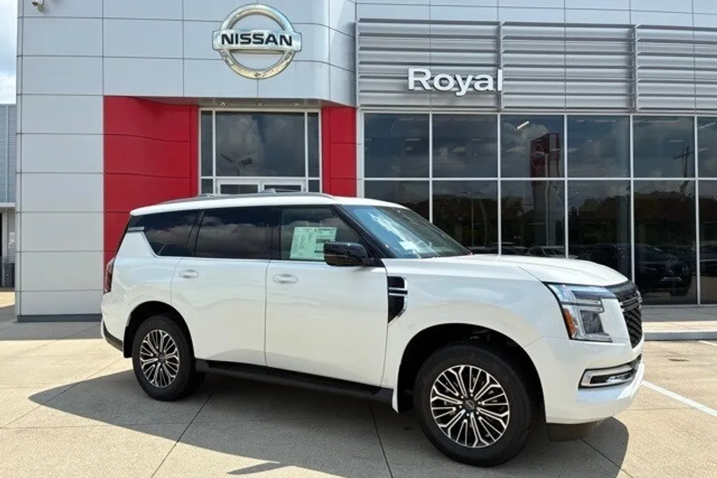 2025 Nissan Armada Platinum photo 1