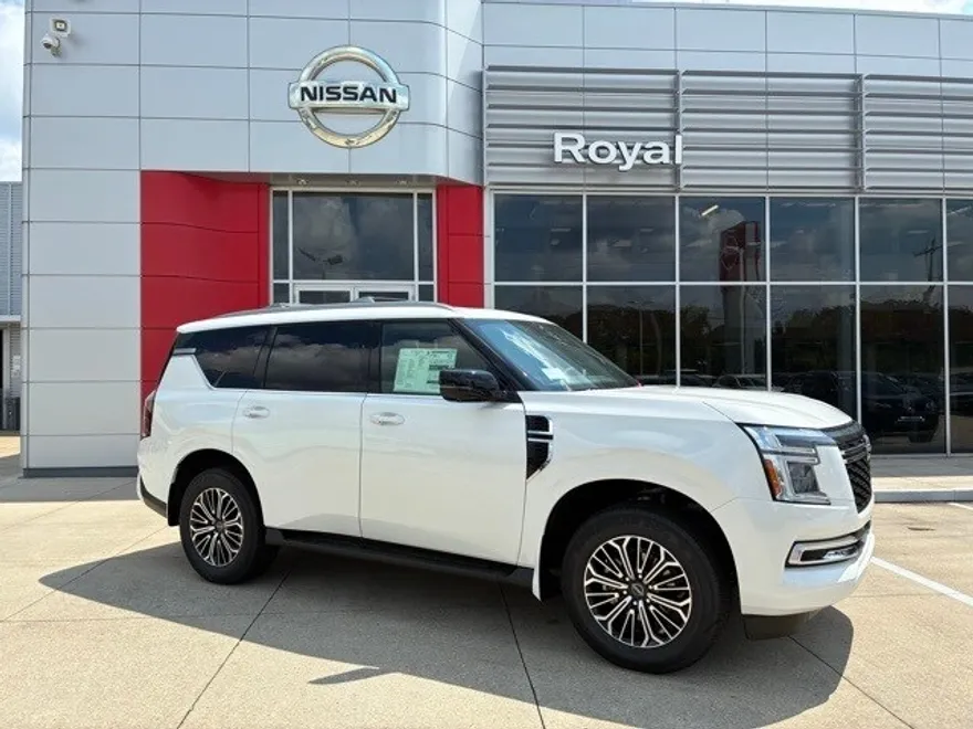 2025 Nissan Armada Platinum photo 1