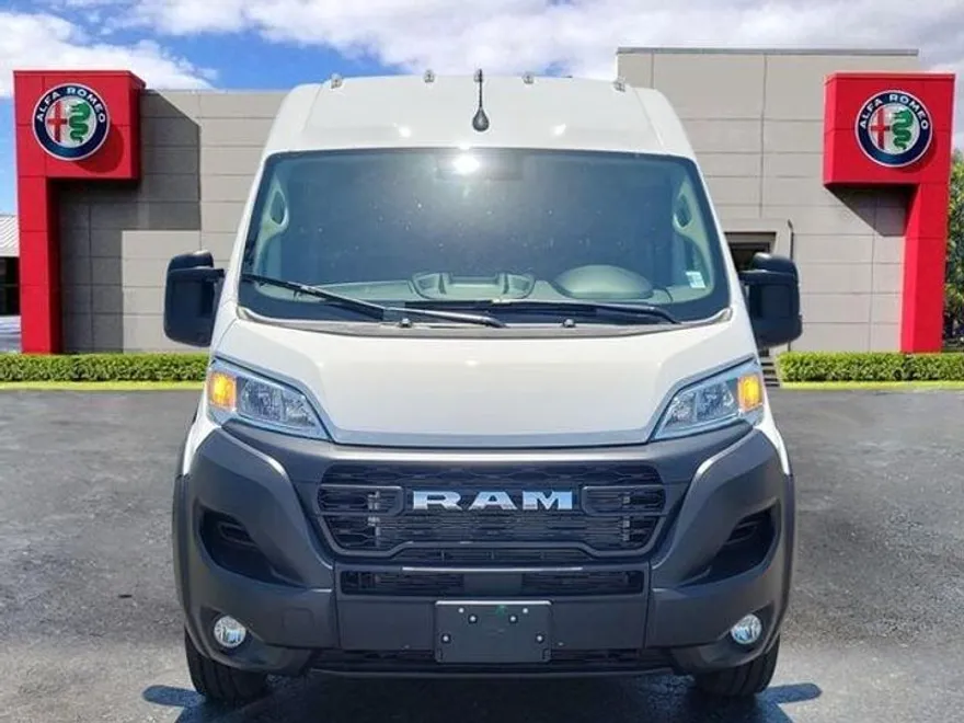 2025 Ram ProMaster 2500 photo 2