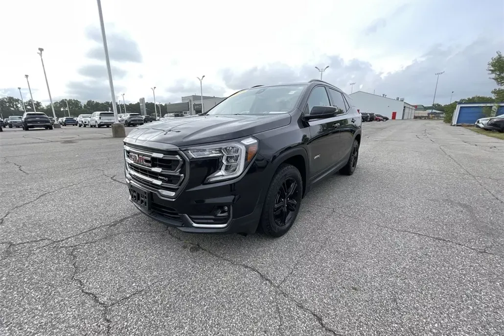 2022 Gmc Terrain AT4 photo 1