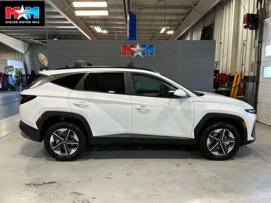 2026 Hyundai Tucson SEL photo 1
