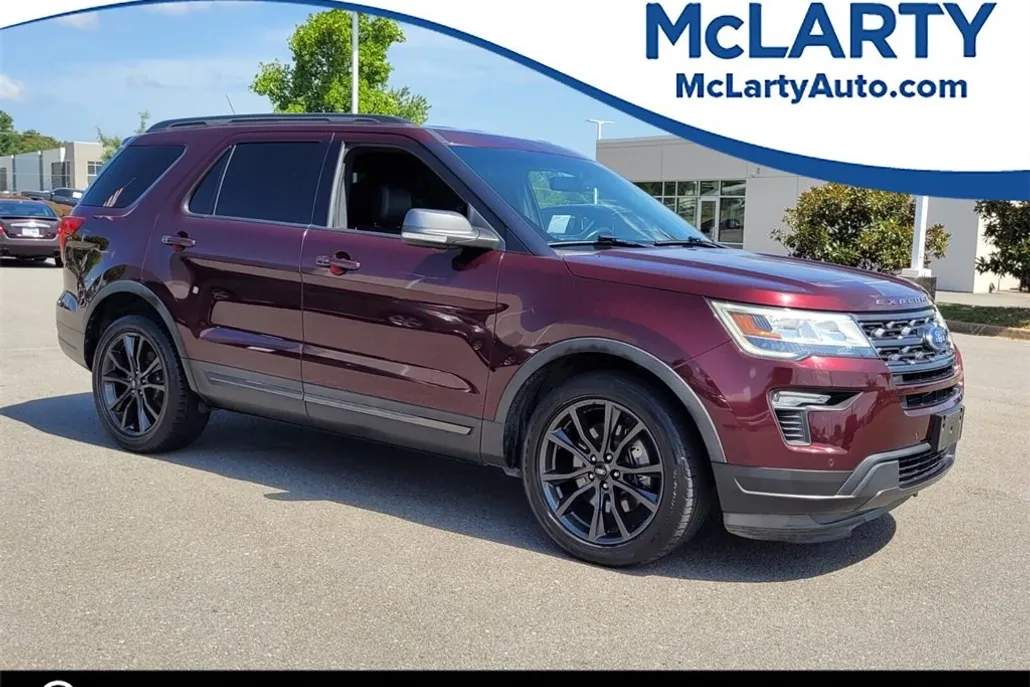 2018 Ford Explorer XLT photo 1