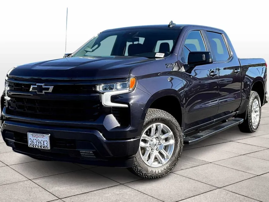 2023 Chevrolet Silverado 1500 RST photo 1