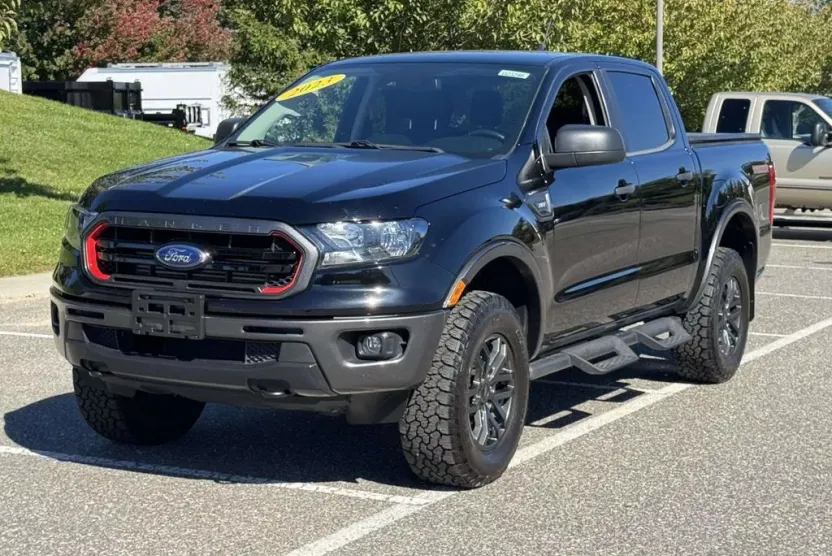 2023 Ford Ranger XLT photo 1