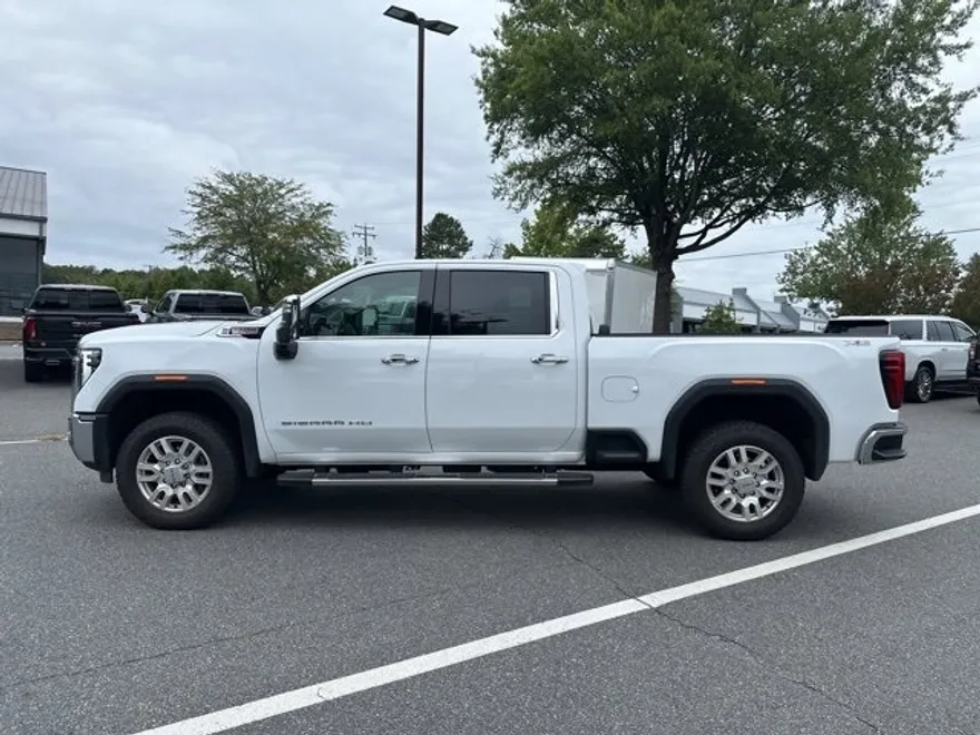 2024 Gmc Sierra 2500 HD SLT photo 1