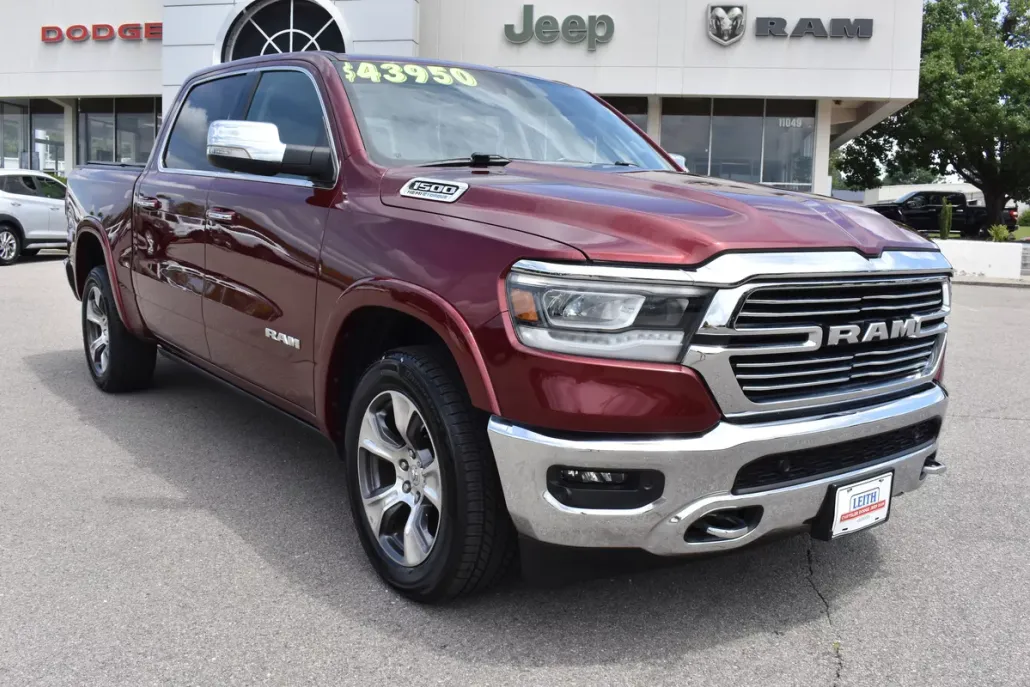 2022 Ram 1500 Laramie photo 1