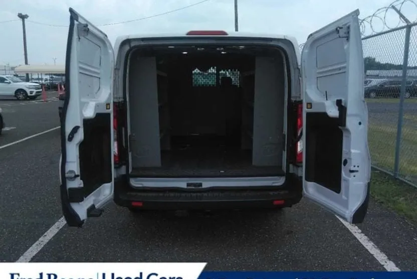 2022 Ford Transit photo 1