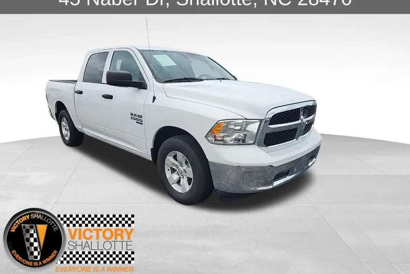2022 Ram 1500 Classic SLT photo 1