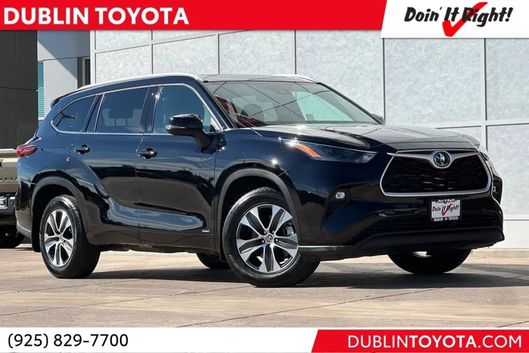 2024 Toyota Highlander Hybrid XLE photo 1