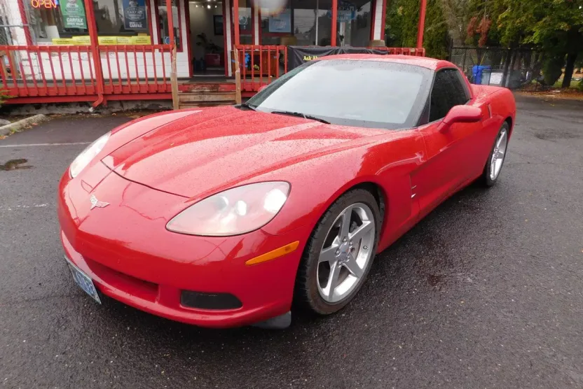 2005 Chevrolet Corvette photo 1