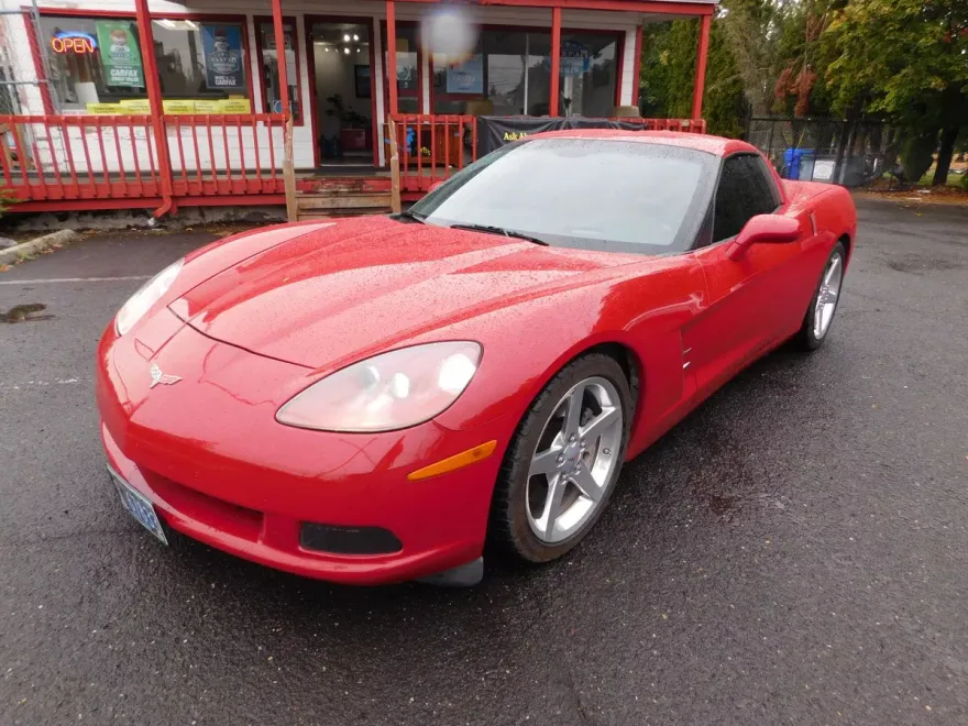 2005 Chevrolet Corvette photo 1
