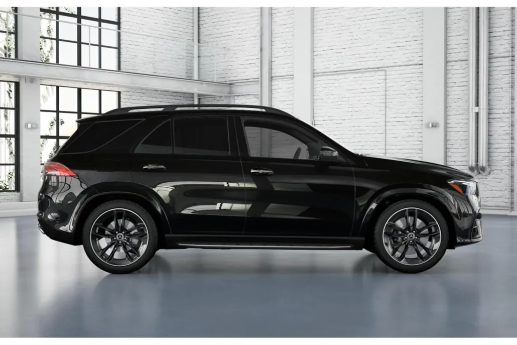 2026 Mercedes Benz GLE 450 4MATIC photo 1