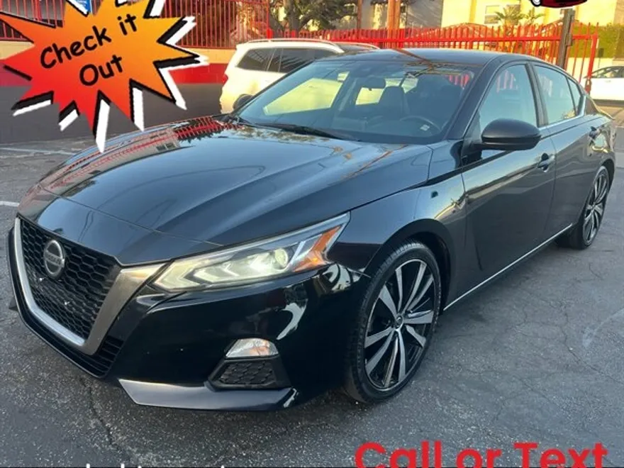 2020 Nissan Altima 2.5 SR photo 1