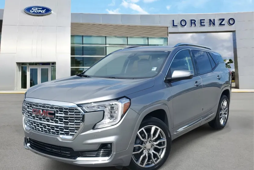 2023 Gmc Terrain Denali photo 1