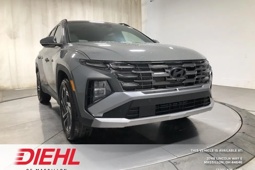 2025 Hyundai Tucson Limited photo 1