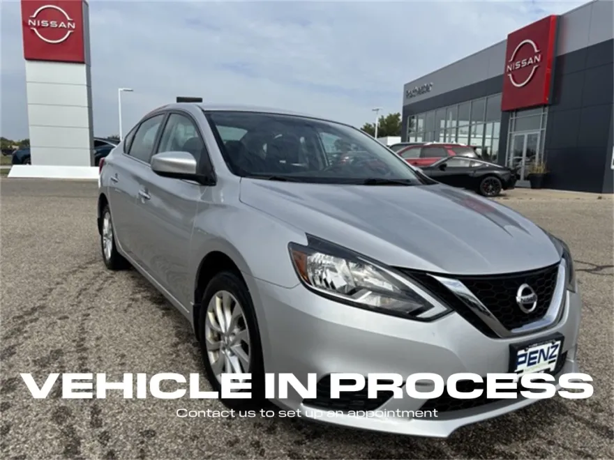 2018 Nissan Sentra SV photo 1