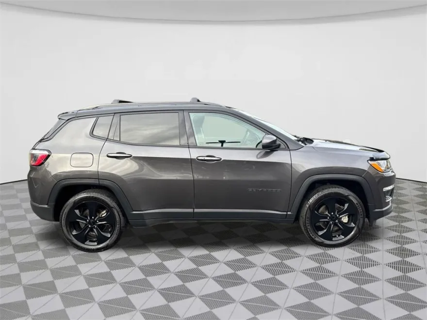 2021 Jeep Compass Altitude photo 1