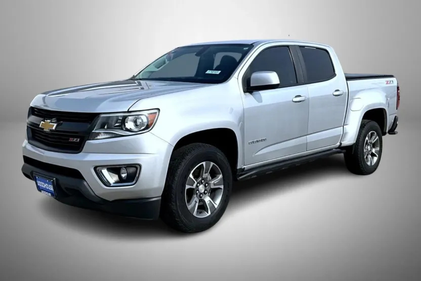 2017 Chevrolet Colorado Z71 photo 1