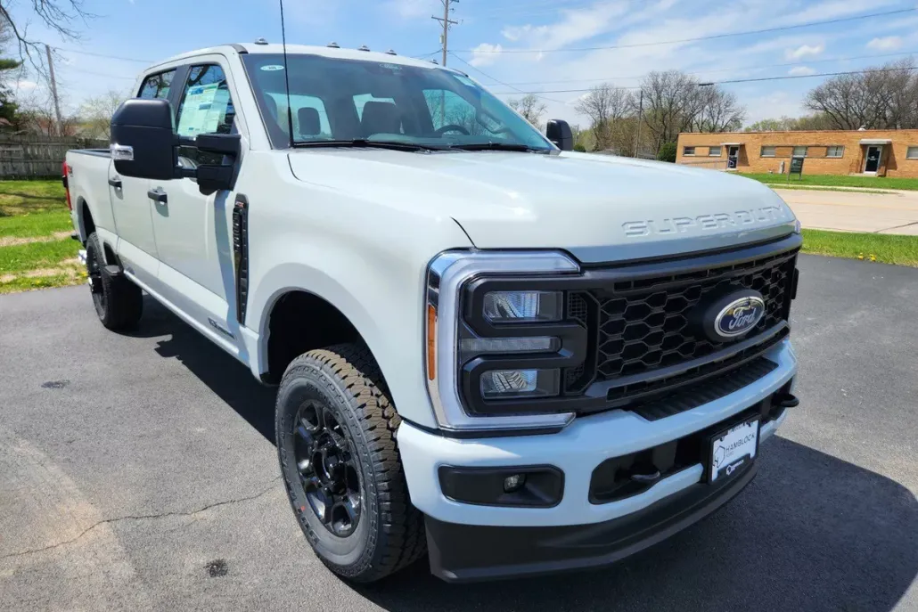 2025 Ford F-250 XL photo 1