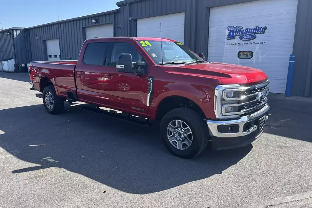 2024 Ford F-350 Lariat photo 1