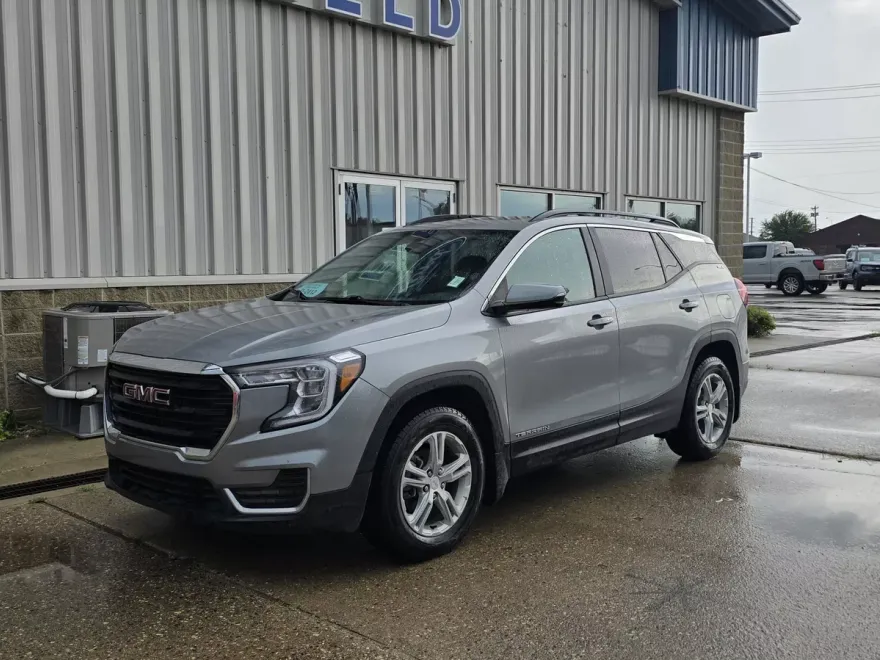 2023 Gmc Terrain SLE photo 1