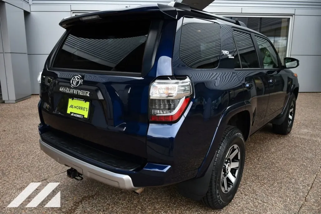 2024 Toyota 4Runner TRD Off-Road photo 1