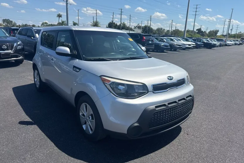 2015 Kia Soul Base photo 1