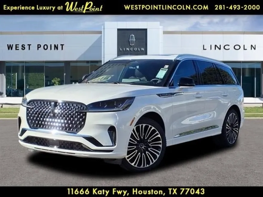 2025 Lincoln Aviator Black Label photo 1