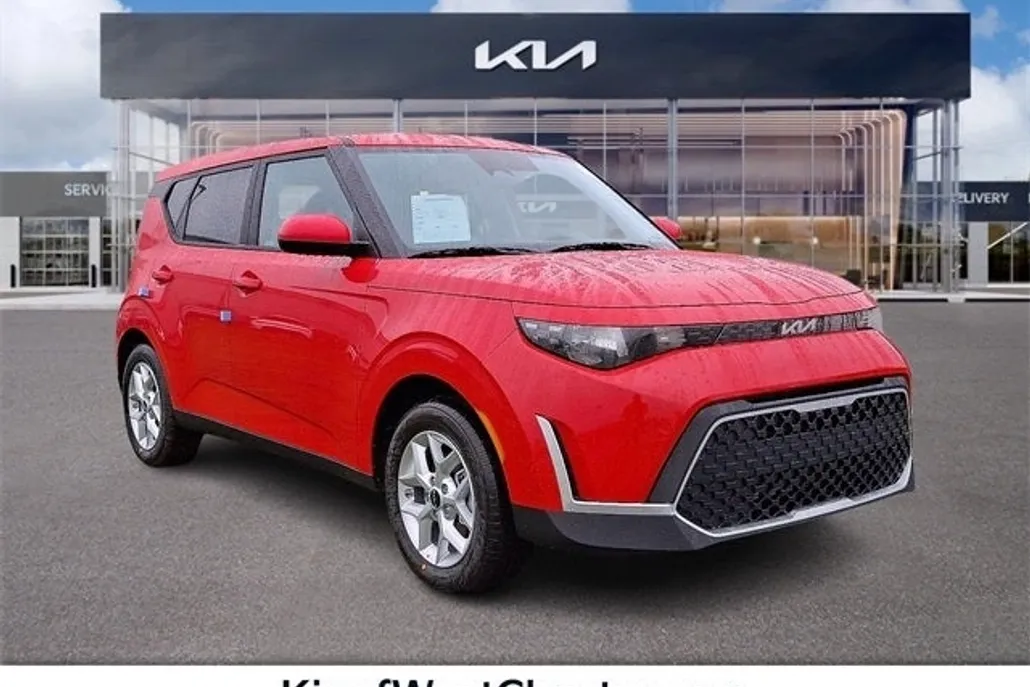 2025 Kia Soul S photo 1