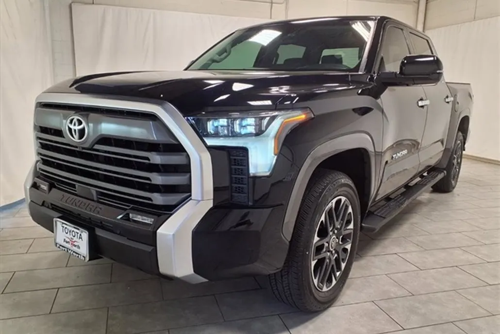2024 Toyota Tundra Limited photo 1